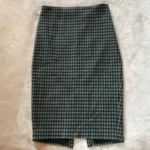 Express Houndstooth Pencil Skirt (High Waisted)